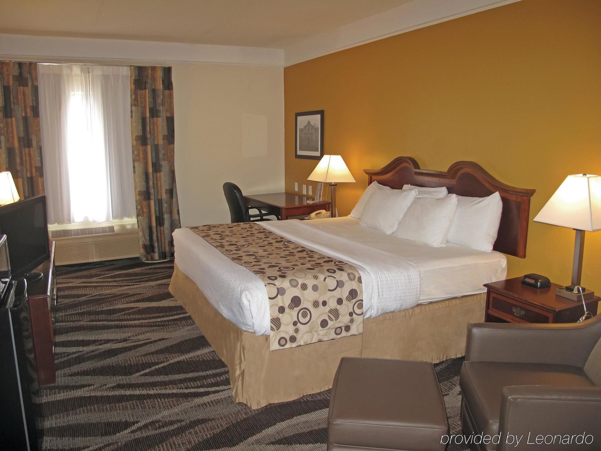 Comfort Inn Near Frost Bank Center Сан-Антонио Экстерьер фото
