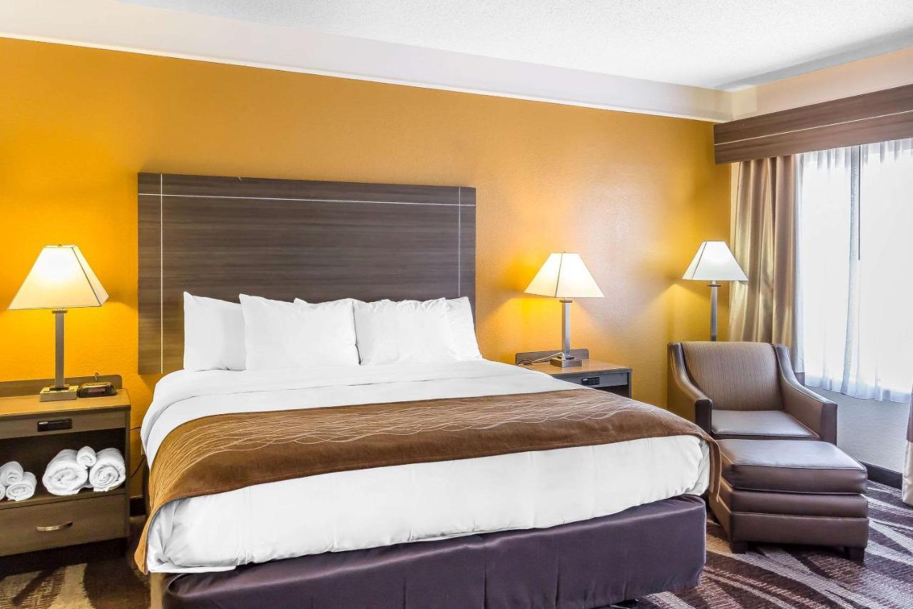 Comfort Inn Near Frost Bank Center Сан-Антонио Экстерьер фото